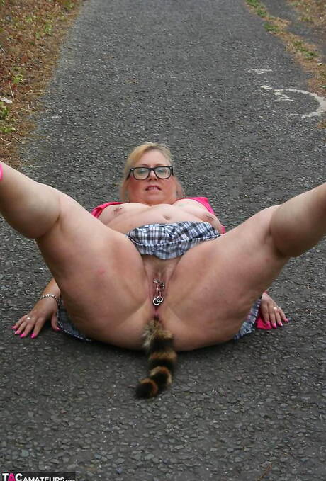 TAC Amateurs invite you to explore xxx pics featuring Lexie Cummings in ass fucking action